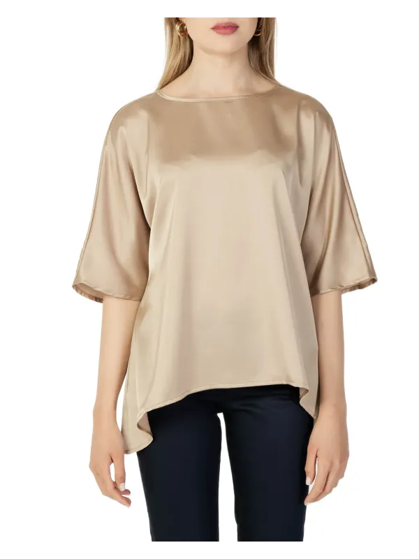 Beige Satinbluse, lockere Passform, Damen Beige Satinbluse, lockere Passform, Damen