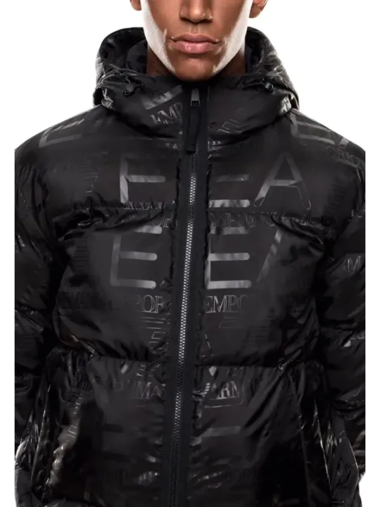 EA7 Herrenjacke 490509 – Stil, Komfort & Funktionalität