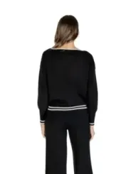 "Liu Jo Damenpullover 490282 - Stilvoll & Elegant"