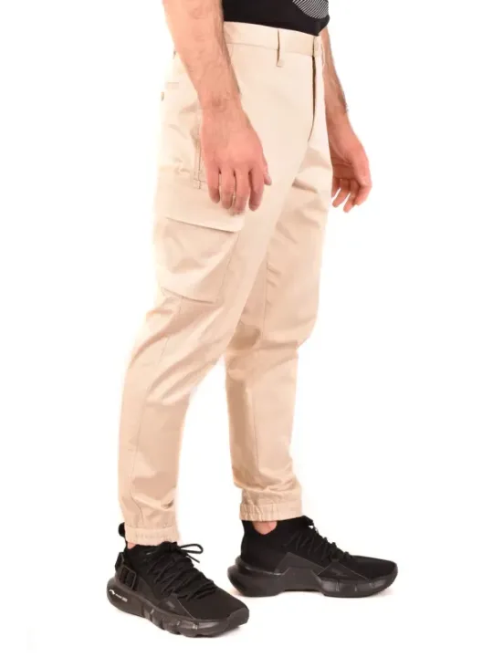 "Neil Barrett Herren Pantaloni – Stilvolle Designerhose"