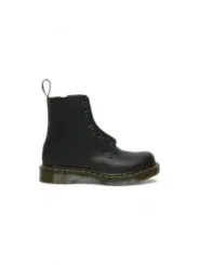 Dr. Martens Damenstiefel 490195 - Robust & Stilvoll