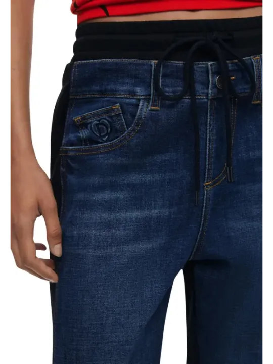 "Stilvolle Desigual Damenjeans - Modell 490043"
