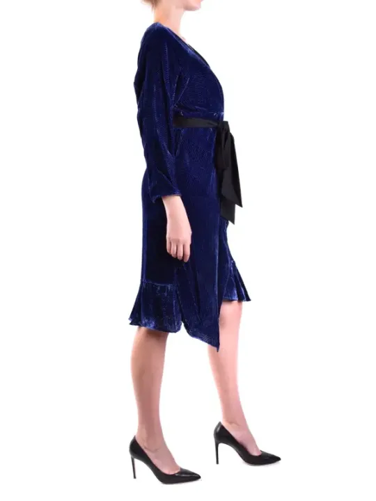 "Elegantes DVF Damenkleid 489577 – Stilvoll & Zeitlos"