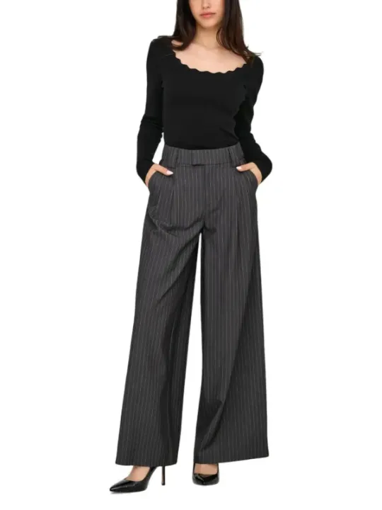 "Stylischer Jacqueline De Yong Damenpullover - Modell 490487"
