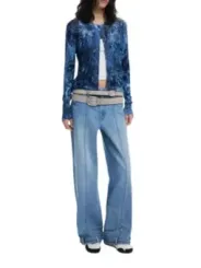 "Bunter Desigual Cardigan für Damen - Stilvoll & Einzigartig"