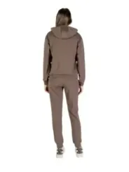 Sportlich-eleganter Ea7 Damenanzug – Komfort & Stil