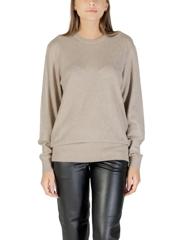 "Stilvoller Guess Damenpullover - Eleganz für jeden Tag"