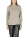 "Stilvoller Guess Damenpullover - Eleganz für jeden Tag"