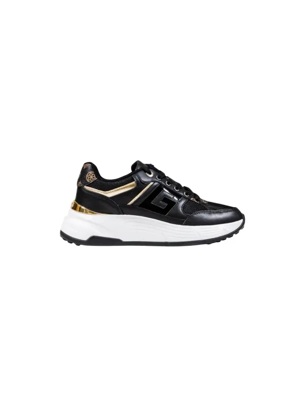 "Guess Sneakers Donna Casual – Stilvoll & Bequem für Damen"
