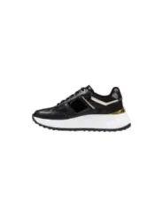 "Guess Sneakers Donna Casual – Stilvoll & Bequem für Damen"