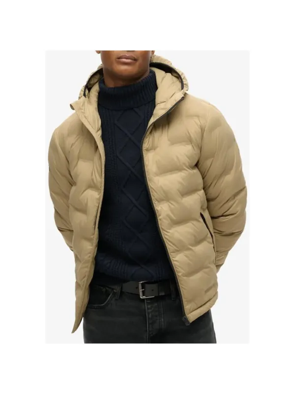 Superdry Herrenjacke 490498 – Stil & Komfort vereint Superdry Herrenjacke 490498 – Stil & Komfort vereint