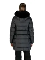 Colmar Originals Damenjacke 490182: Stil & Komfort
