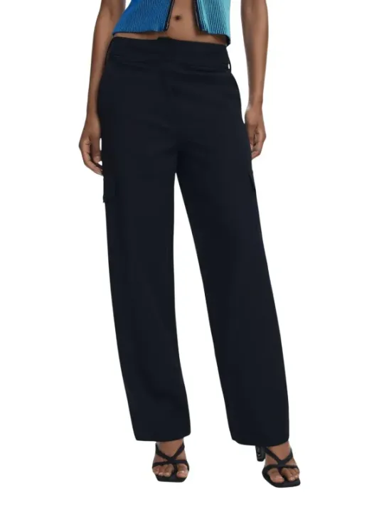Desigual Damenhose 490068 – Stilvoll & Bequem