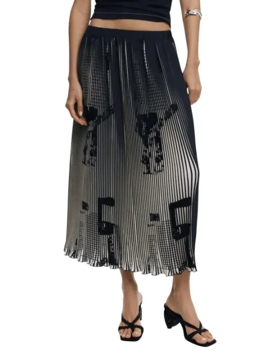 "Desigual Damenrock 490054 – Stilvoll & Einzigartig"