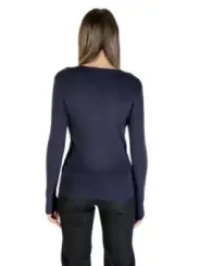 Stylischer Guess Damenpullover - Eleganz trifft Komfort