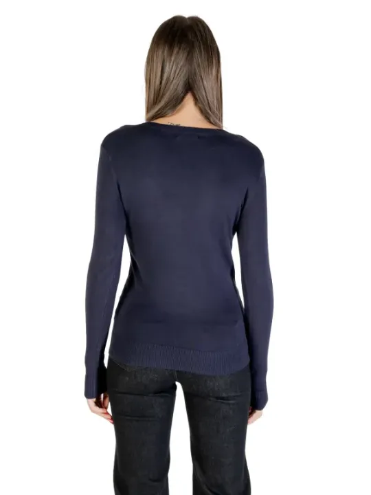 Stylischer Guess Damenpullover - Eleganz trifft Komfort