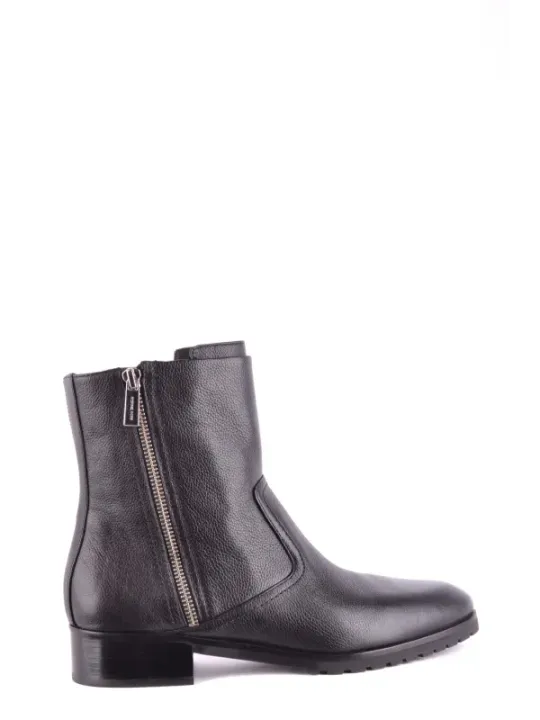 "Stilvolle Michael Kors Damenstiefel – Modell 489356"