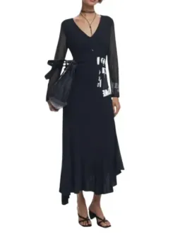 Desigual Damenkleid 490078 – Stilvoll & Einzigartig