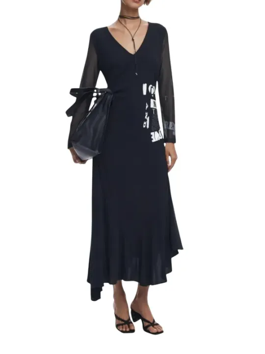 Desigual Damenkleid 490078 – Stilvoll & Einzigartig