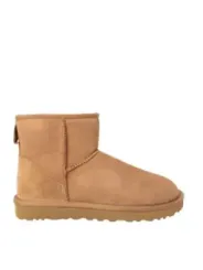 "Damen Ugg Stiefel 490295 - Stilvoll & Bequem"