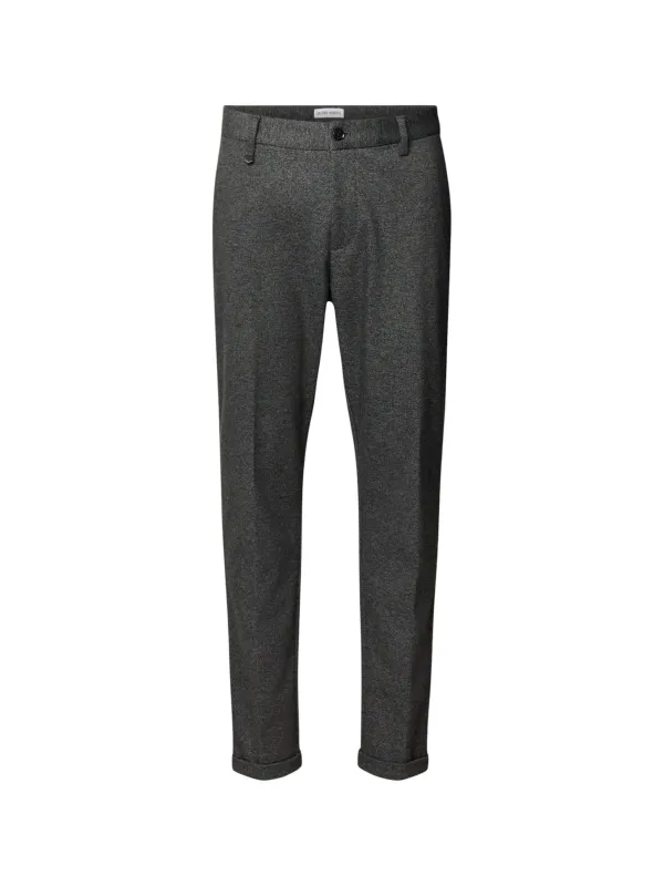 Antony Morato Herrenhose 490248 – Stilvoll & Modern Antony Morato Herrenhose 490248 – Stilvoll & Modern