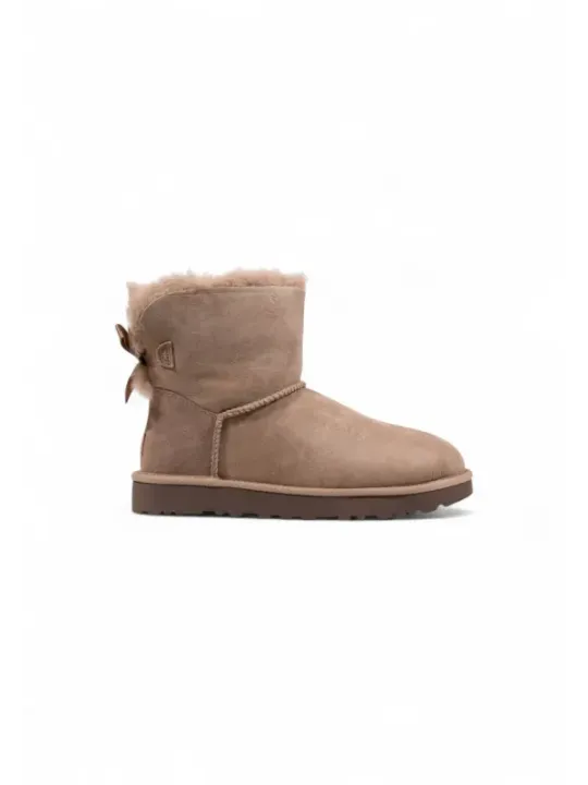 Ugg Damenstiefel 490354 – Stilvoll & bequem für jeden Tag