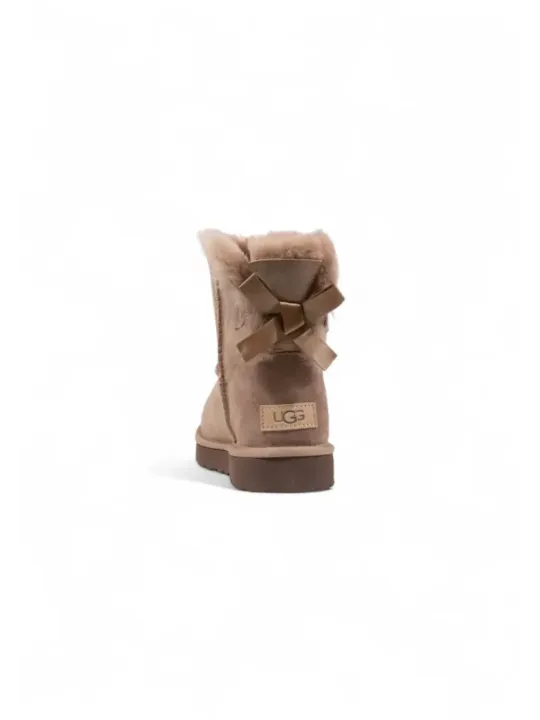 Ugg Damenstiefel 490354 – Stilvoll & bequem für jeden Tag