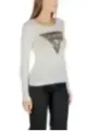 Guess Damen T-Shirt - Stilvoll & vielseitig für jede Gelegenheit