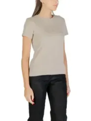 Guess Damen T-Shirt Classic - Zeitloser Stil & Komfort