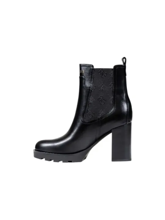 "Elegante Guess Damenstiefel 489878 – Stil & Komfort"