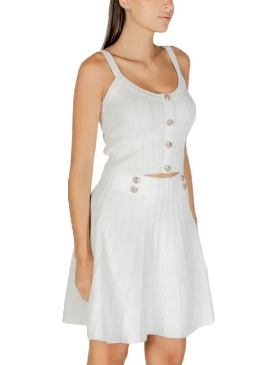 Guess Damen Top 489979 - Stilvolles & Elegantes Oberteil