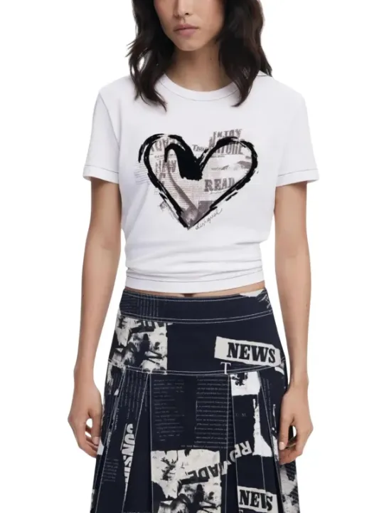 "Desigual T-Shirt Donna 490071 – Stilvoll & Einzigartig"