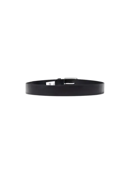 "Eleganter Boss Herrengürtel 489737 – Stil & Qualität"