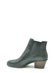 "Elegante Hogan Damenstiefel 489431 – Stil und Komfort"
