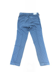 Blaue Hosen mit Diamantmuster