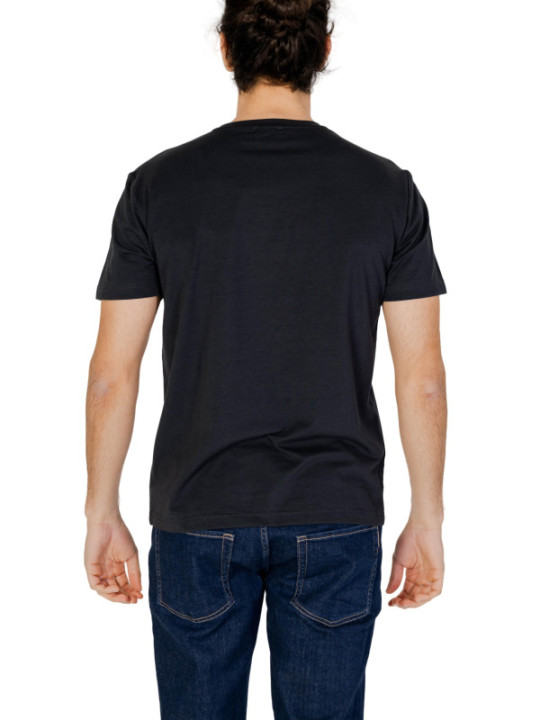 T-Shirt Ea7 - Ea7 T-Shirt Uomo 90,00 €  | Planet-Deluxe