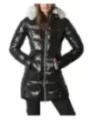 Schwarze, glänzende Daunenjacke mit Kapuze